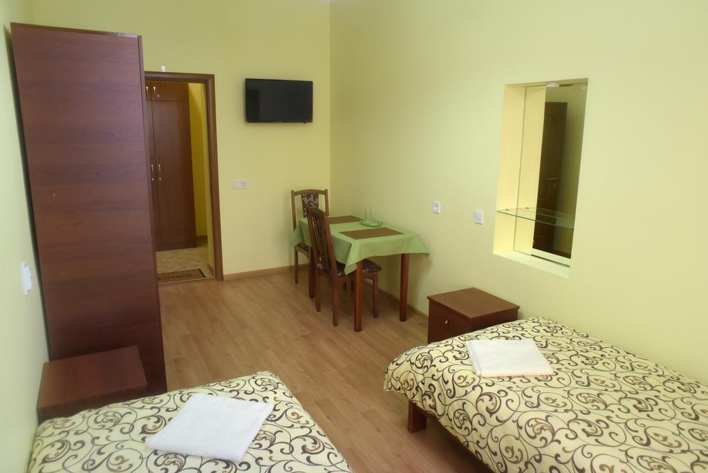 לבוב Apartment On Voloshyna מראה חיצוני תמונה