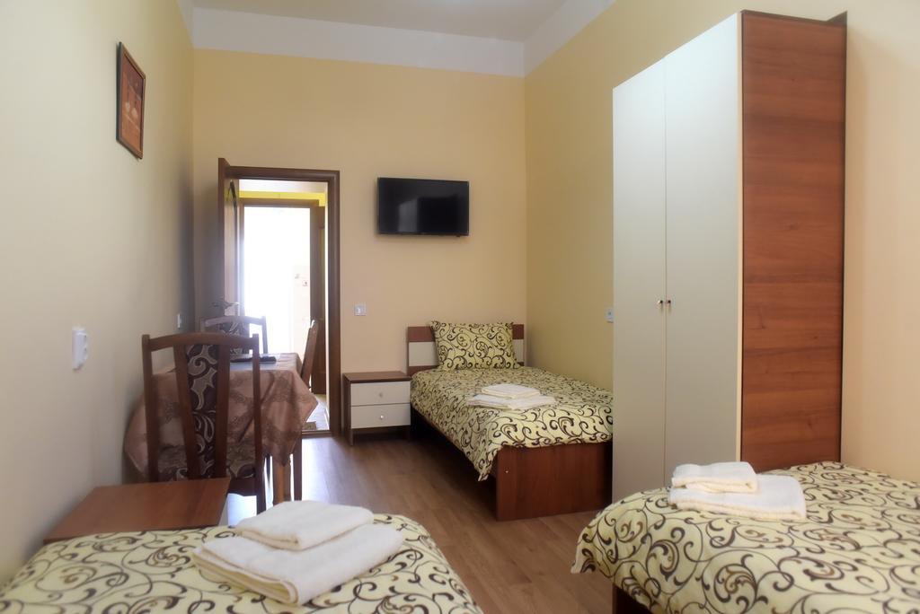 לבוב Apartment On Voloshyna מראה חיצוני תמונה